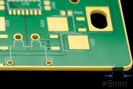 نمونه لبه‌های آبکاری‌شده PCB